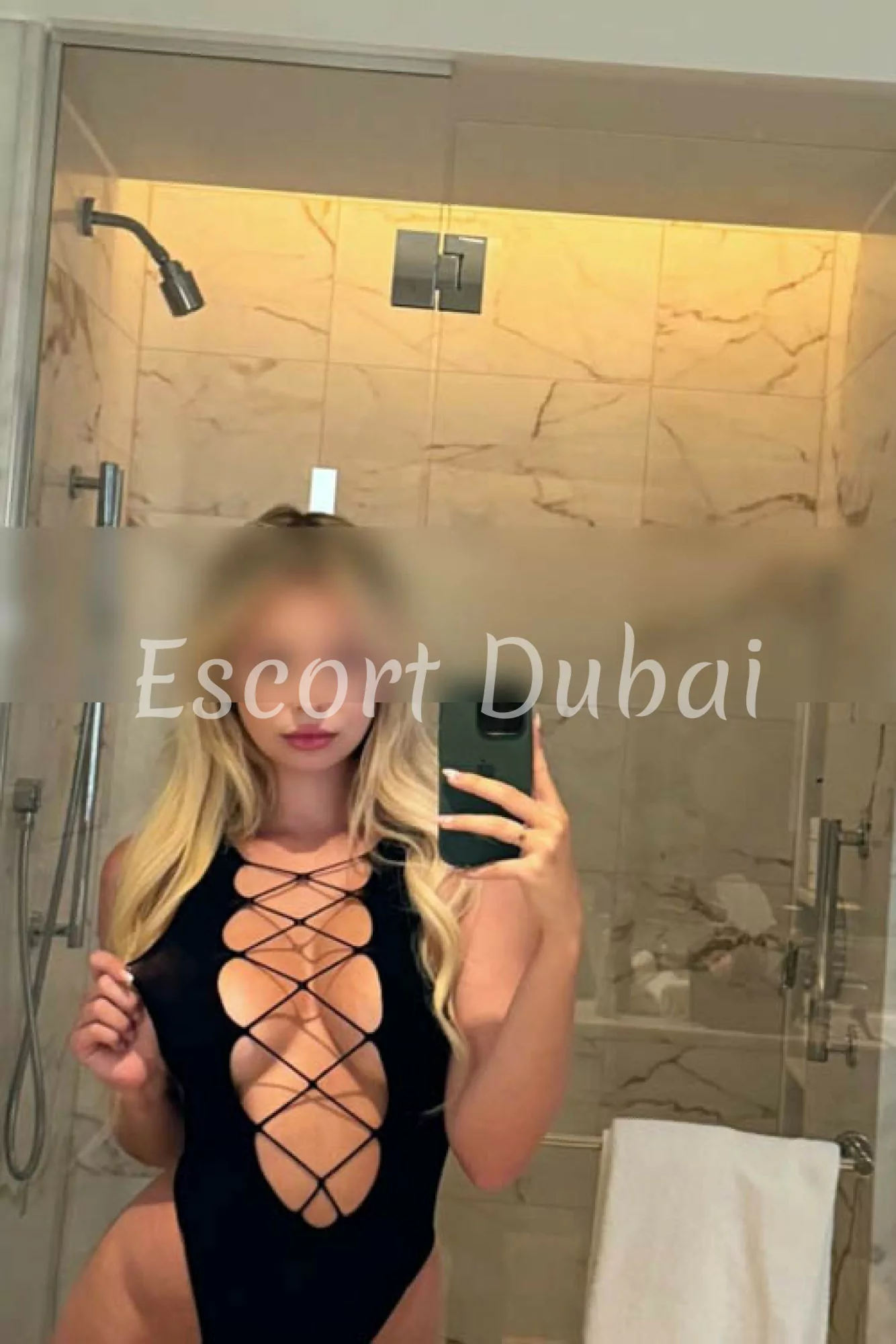 Flavia, 31 years, 172 cm