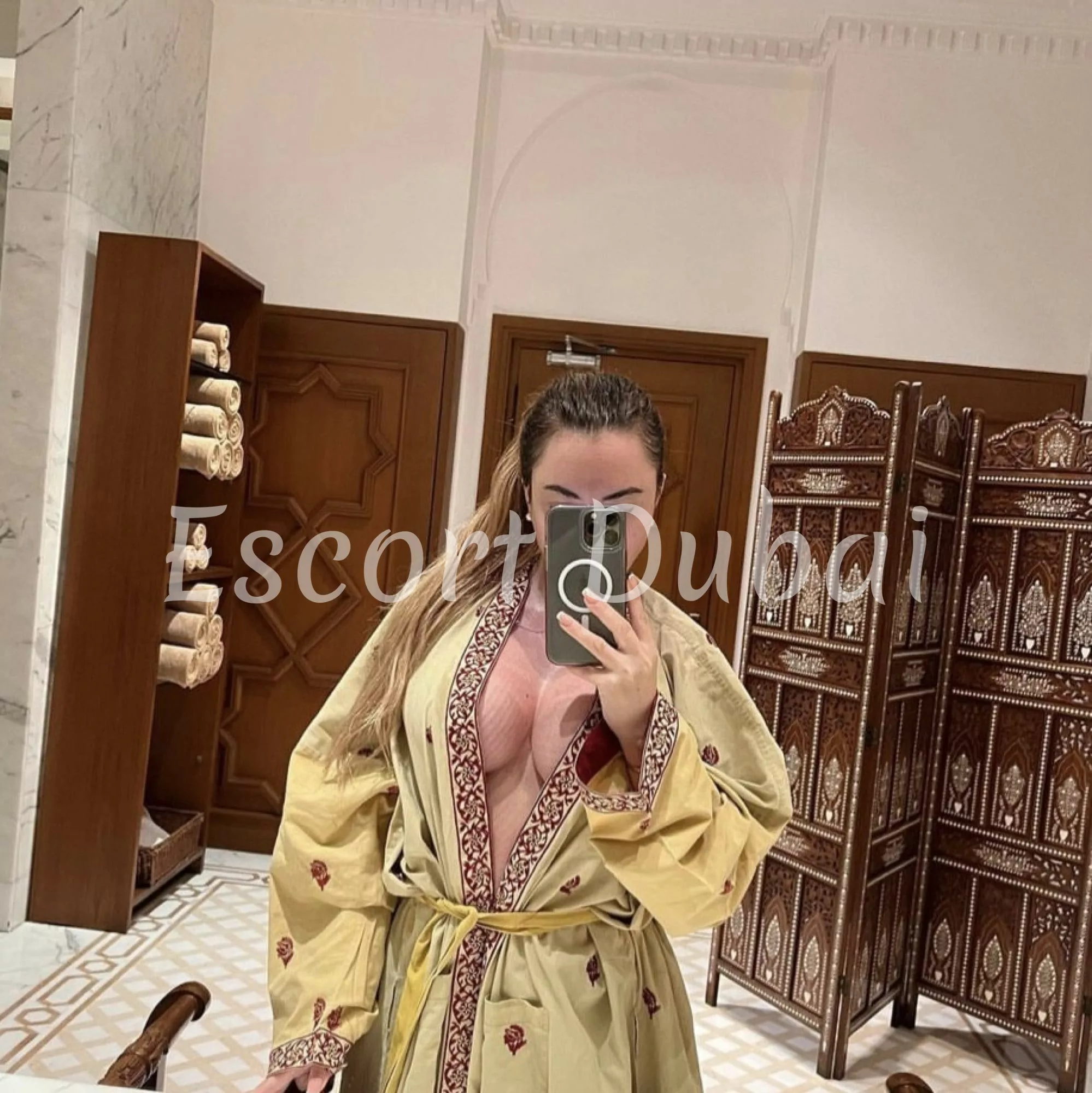 Alexa, 31 years, 176 cm