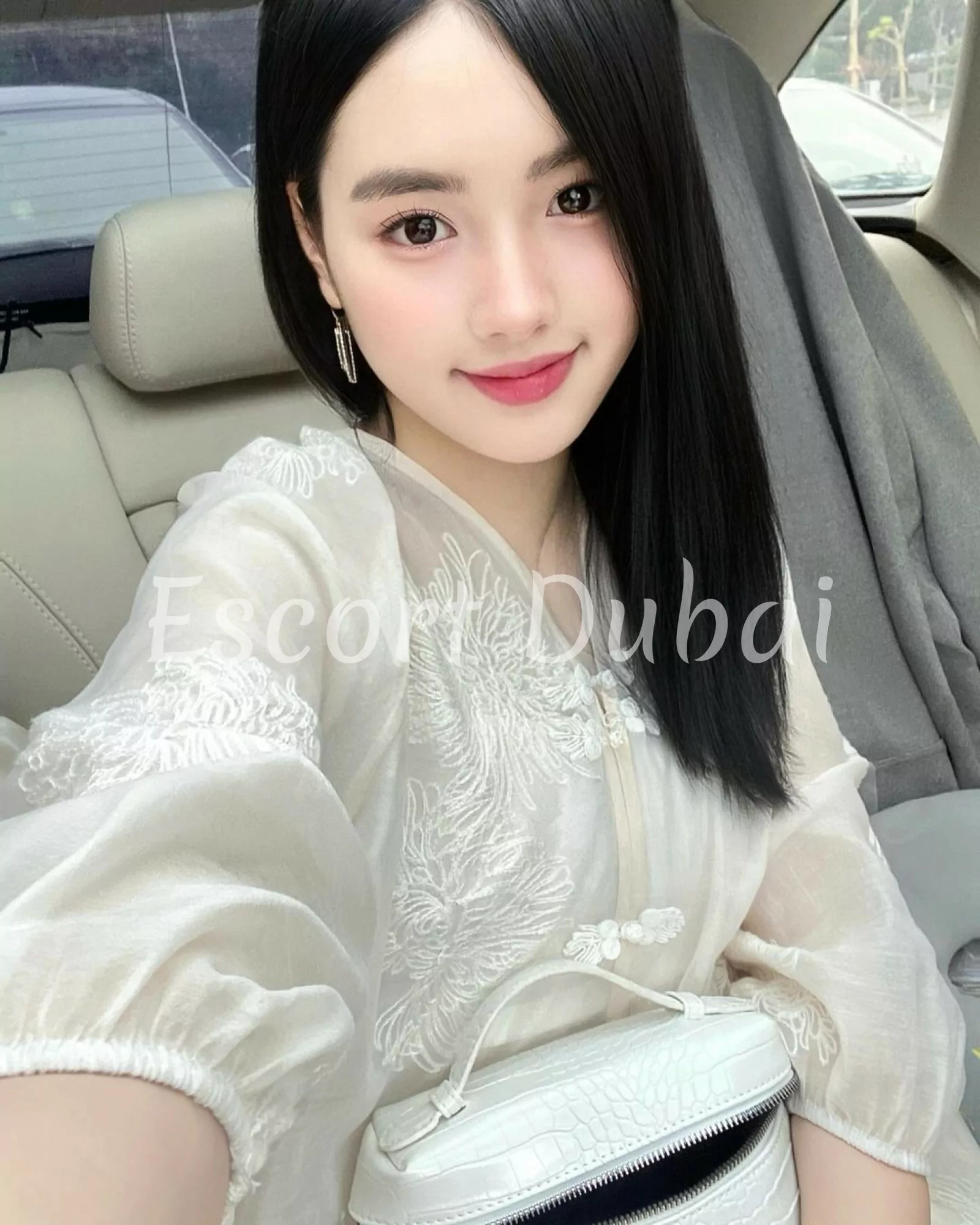 Bebe, 36 years, 165 cm
