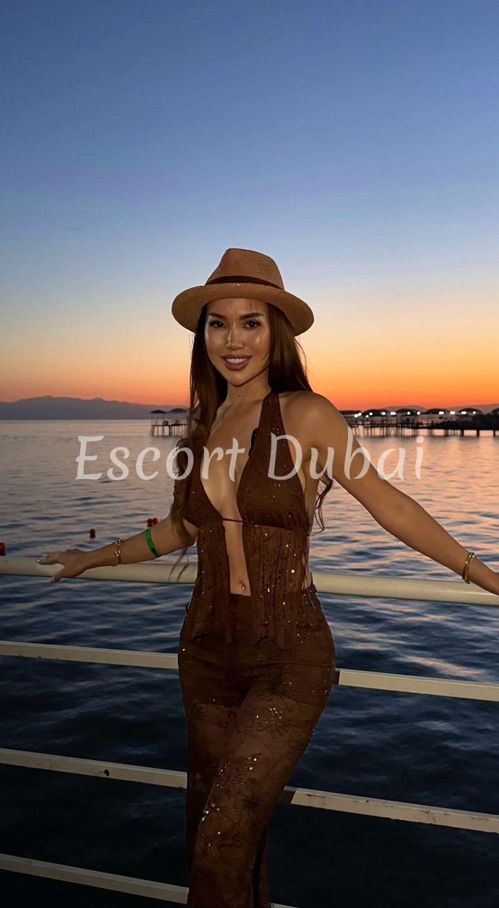 Aliya, 23 years, 172 cm, 3 inch