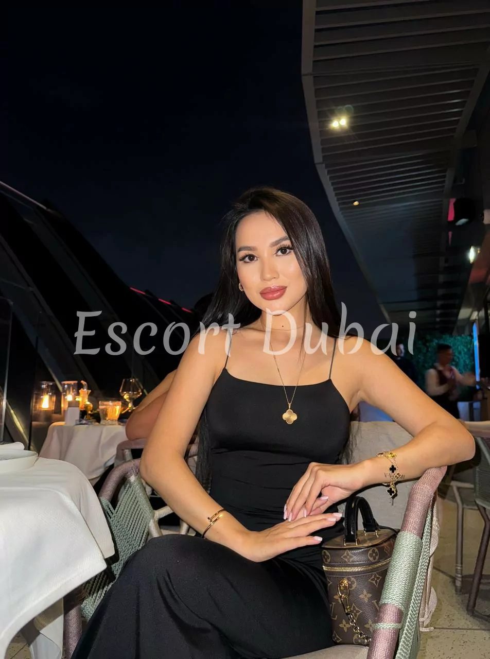 Aliya, 23 years, 172 cm, 3 inch