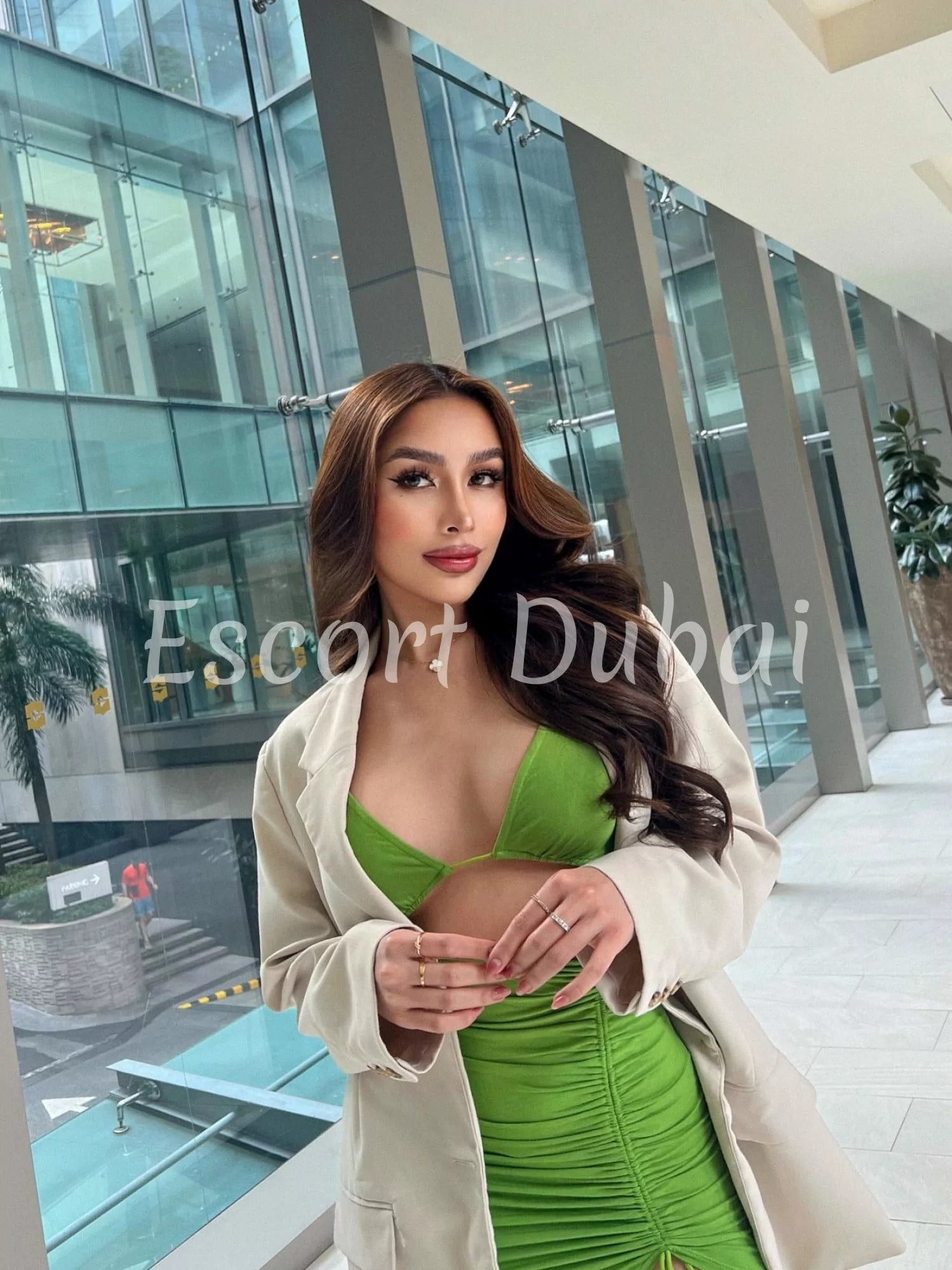 Adele, 25 years, 170 cm