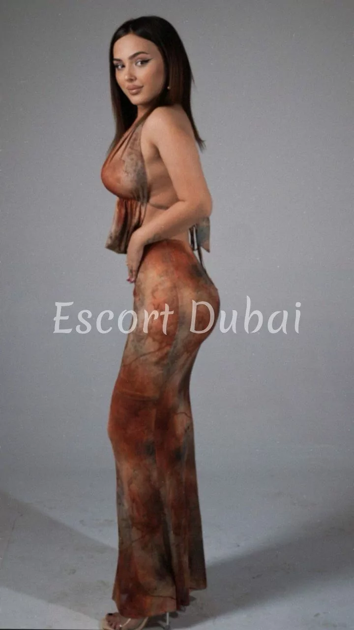 Azra, 27 years, 166 cm, 2 inch