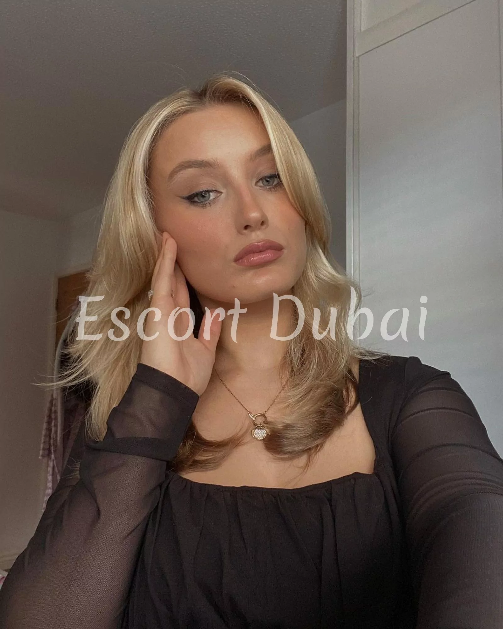 Debora, 35 years, 168 cm