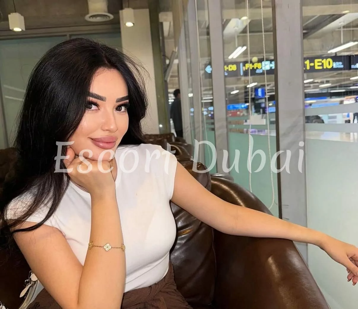 Erna, 24 years, 168 cm, 2 inch