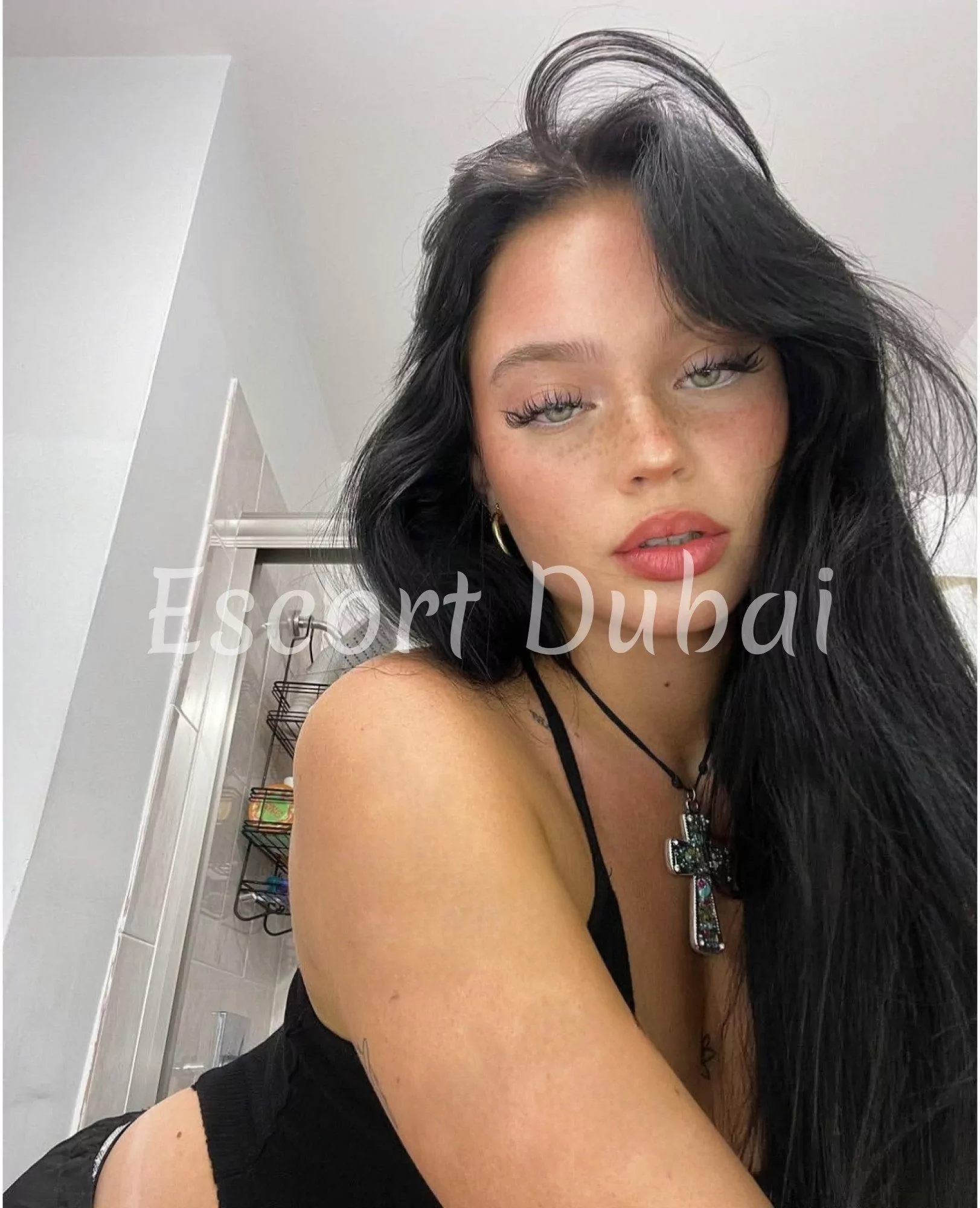 Evia, 25 years, 169 cm
