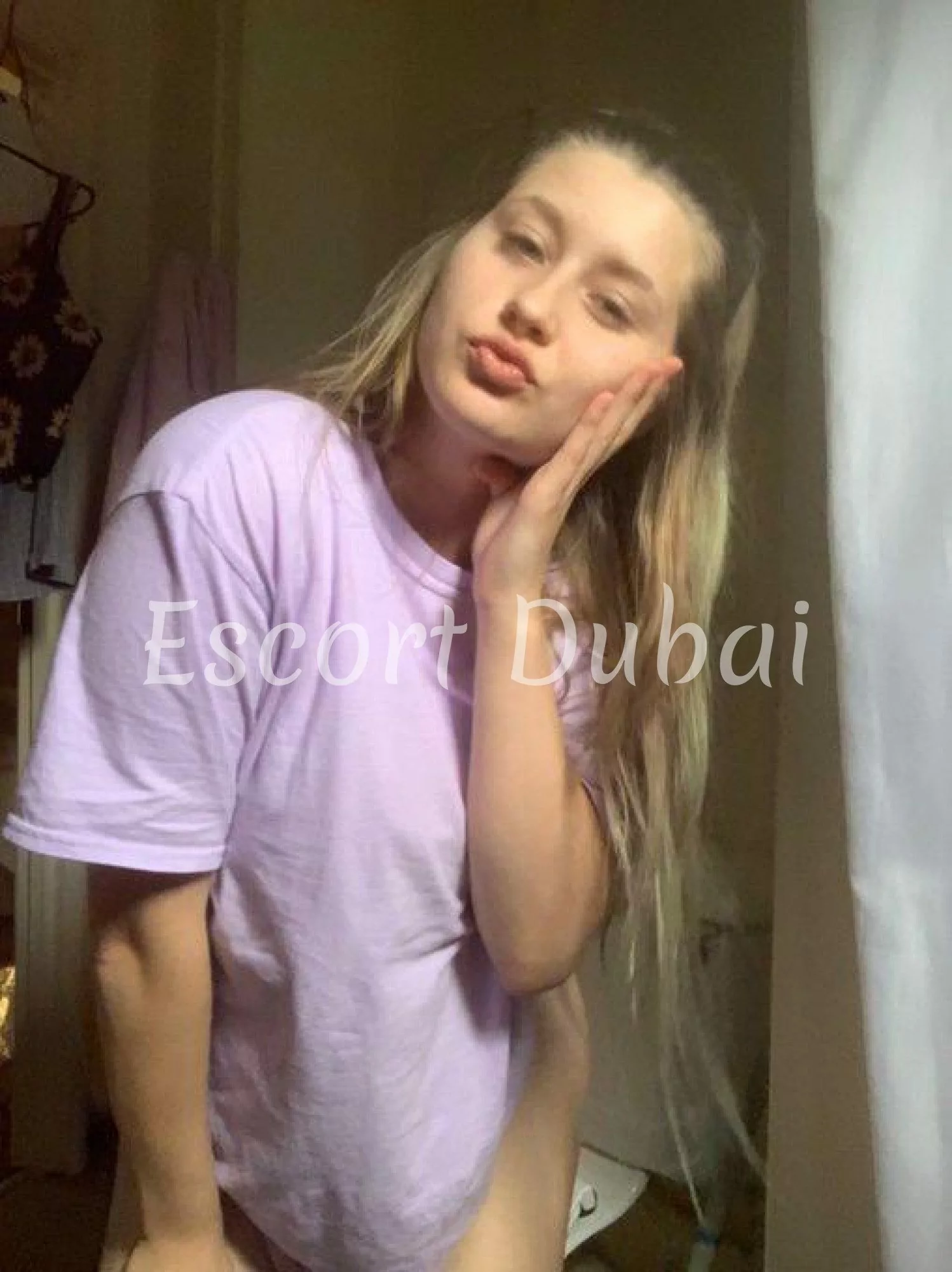 Ewell, 24 years, 137 cm