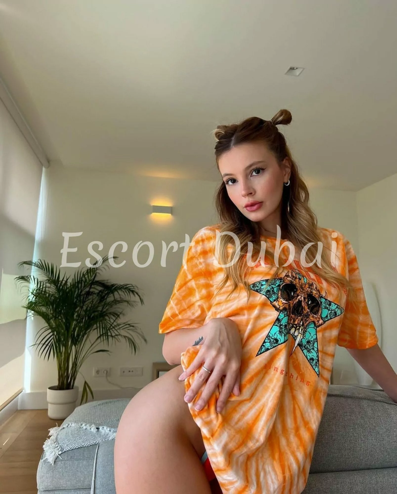 Flavia, 22 years, 161 cm