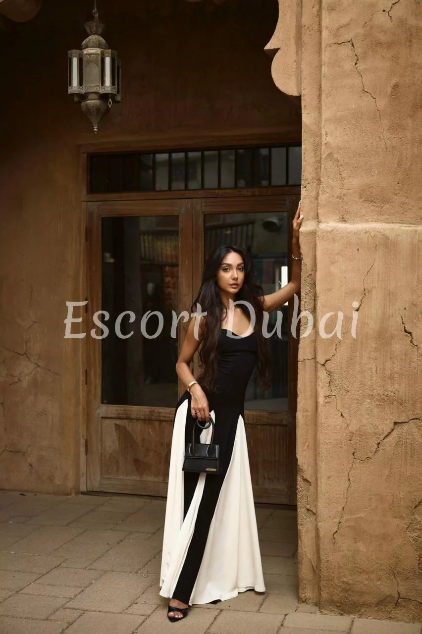 Jess, 21 years, 175 cm, 2 inch