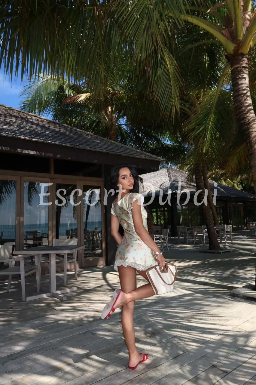 Jess, 21 years, 175 cm, 2 inch