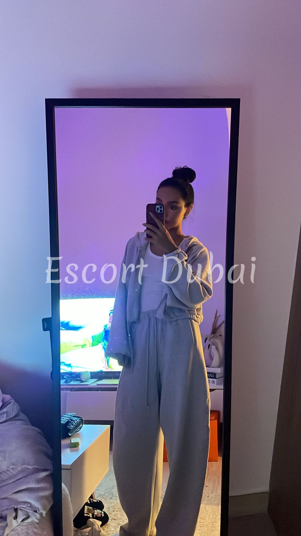 Jess, 21 years, 175 cm, 2 inch