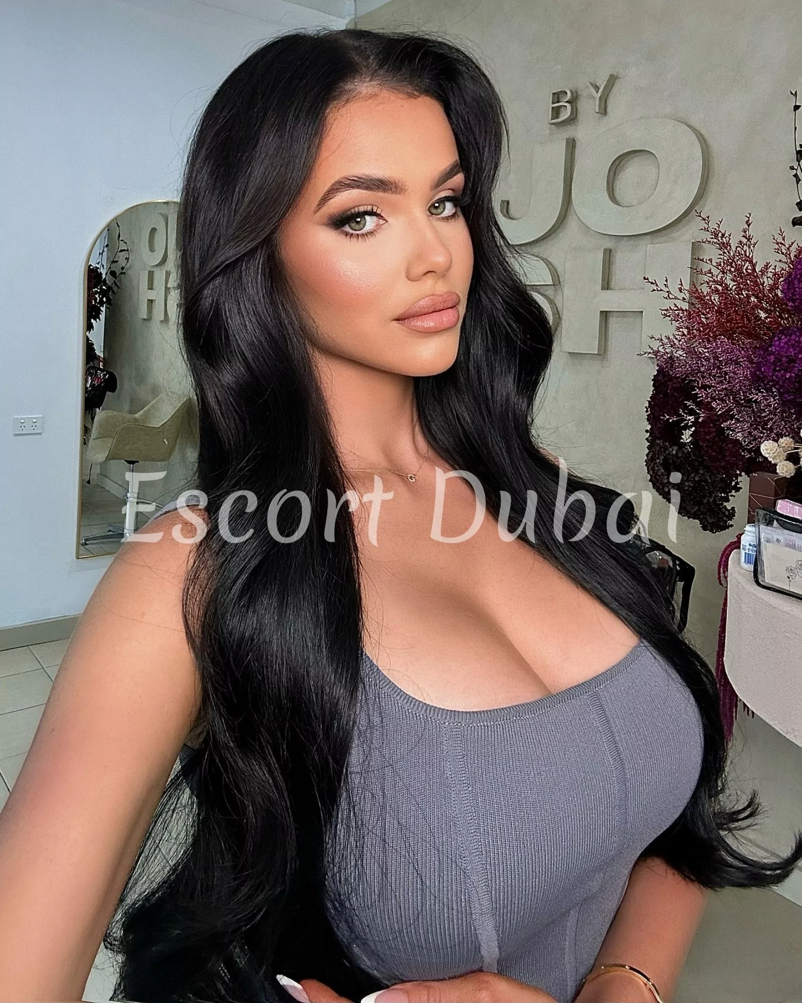Laila, 22 years, 170 cm