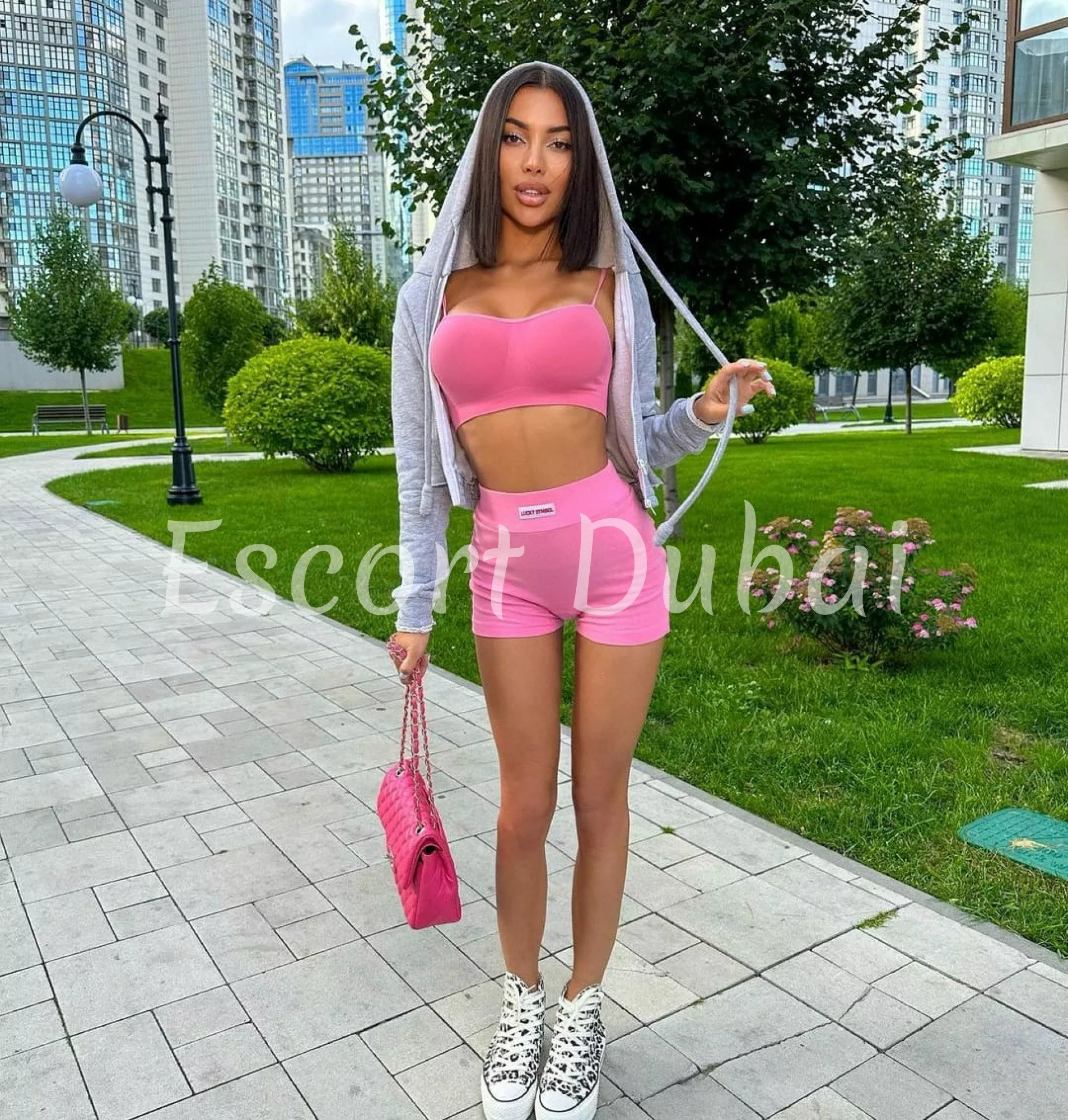 Lara, 22 years, 170 cm