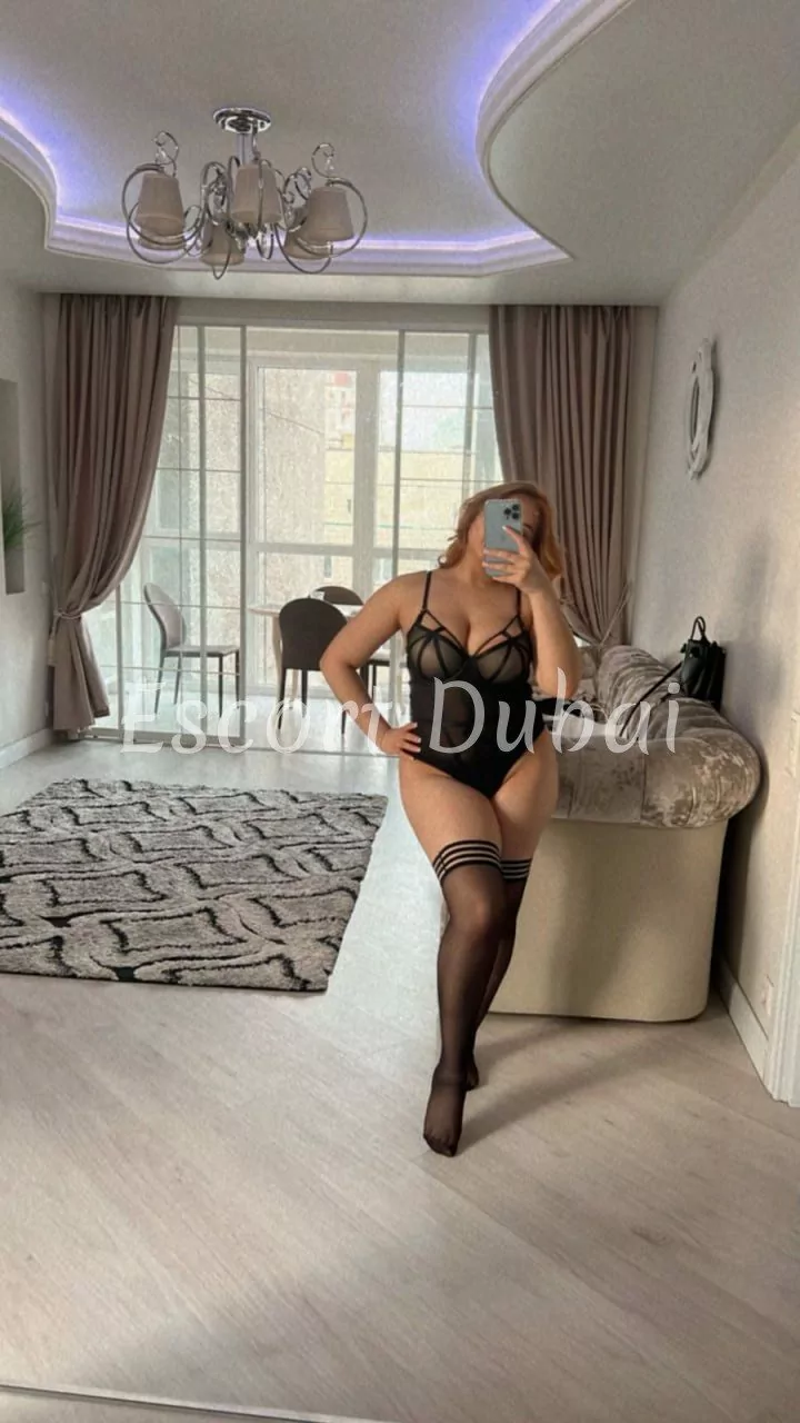 Lavinia, 26 years, 165 cm, 3 inch