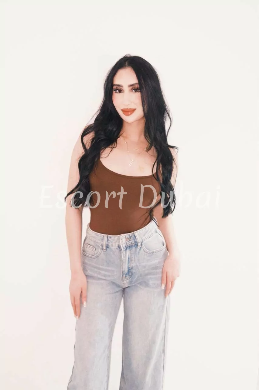 Isabel, 24 years, 174 cm, C inch