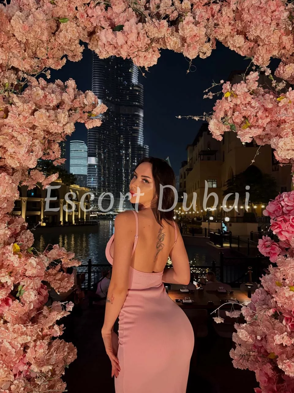 Tina, 23 years, 170 cm, C inch